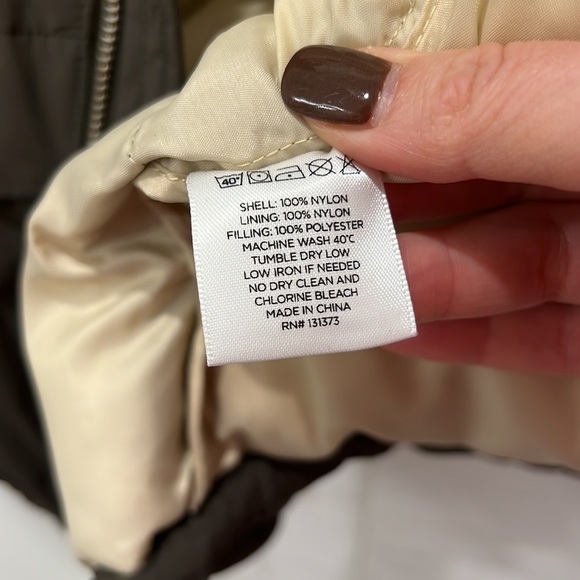 Saturdays New York City | Unisex Oversized Tomo Puffer Jacket in Olive - Picture 10 of 10